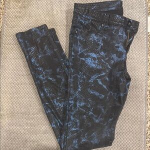 Blank NYC Black and Blue Patterned Pants